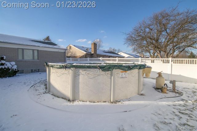 11367 Suffolk Drive, Southgate, MI 48195