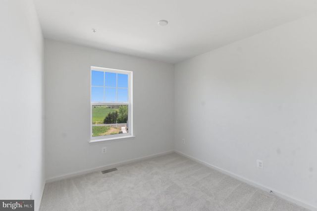 6 MAGNOLIA CT, Gettysburg, PA 17325