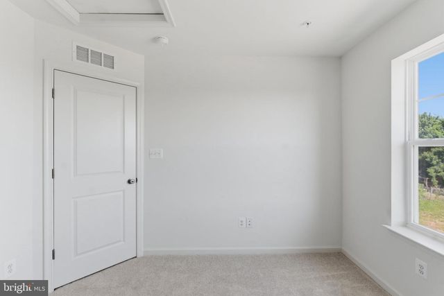 6 MAGNOLIA CT, Gettysburg, PA 17325