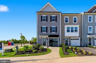 6 MAGNOLIA CT, Gettysburg, PA 17325