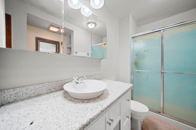 2504 Victoria Road, Schererville, IN 46375