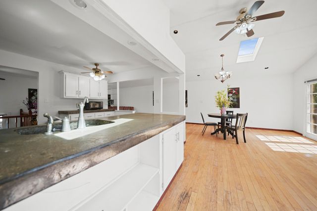 2504 Victoria Road, Schererville, IN 46375