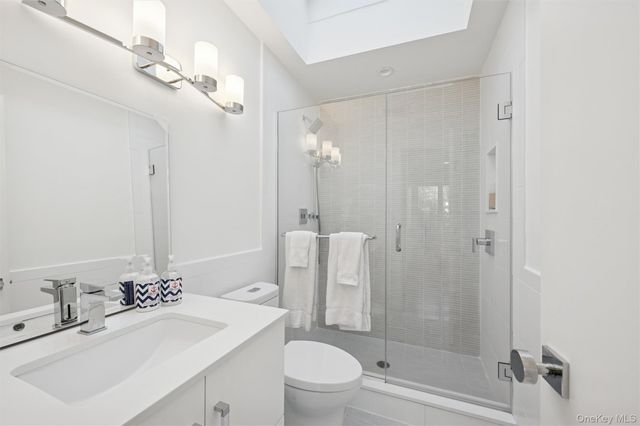 3 Southwood Lane, Quogue, NY 11959