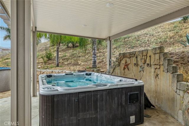 460 Bareback Court, Norco, CA 92860