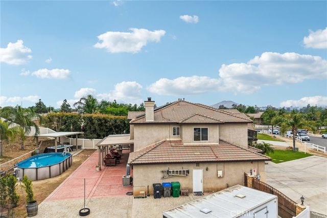 460 Bareback Court, Norco, CA 92860
