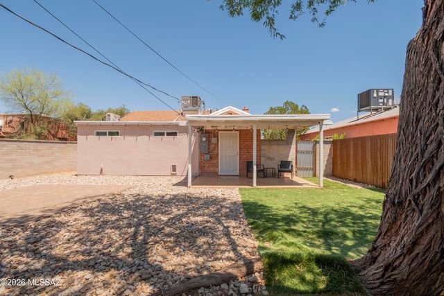 1610 E Hampton Street, Tucson, AZ 85719
