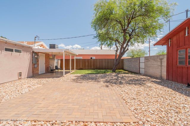 1610 E Hampton Street, Tucson, AZ 85719