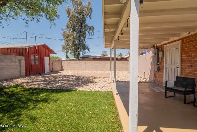 1610 E Hampton Street, Tucson, AZ 85719