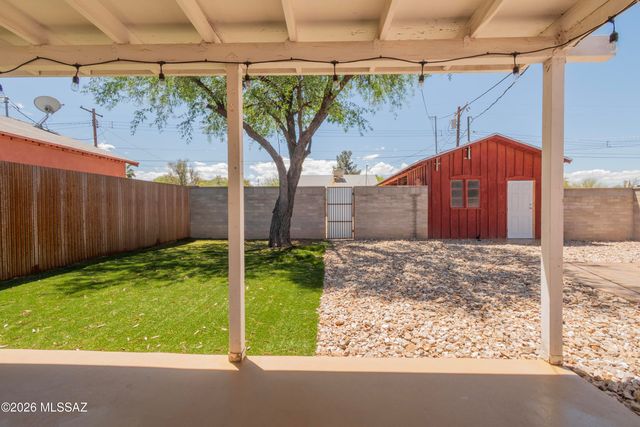 1610 E Hampton Street, Tucson, AZ 85719