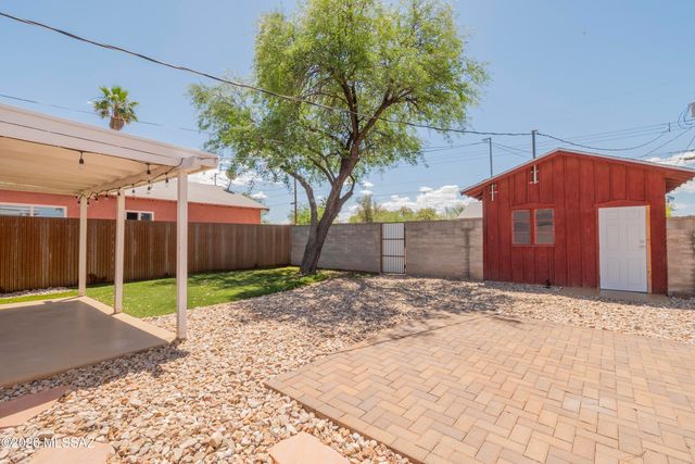 1610 E Hampton Street, Tucson, AZ 85719