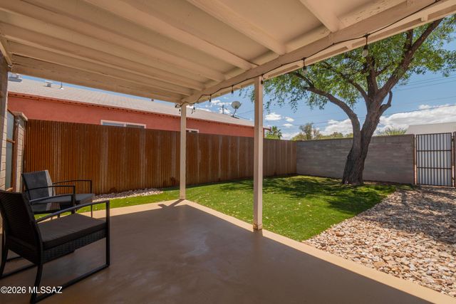 1610 E Hampton Street, Tucson, AZ 85719