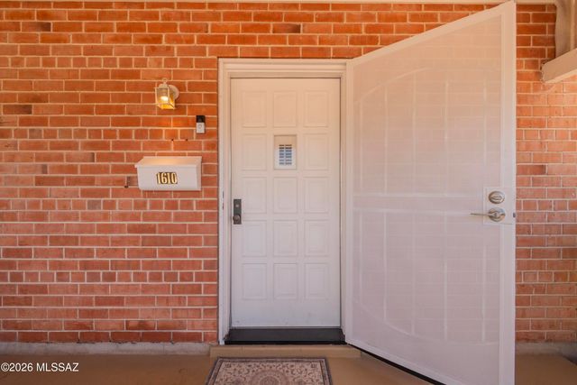 1610 E Hampton Street, Tucson, AZ 85719