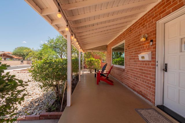 1610 E Hampton Street, Tucson, AZ 85719