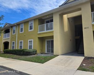 3671 KIRKPATRICK Circle, 15-13, Jacksonville, FL 32210