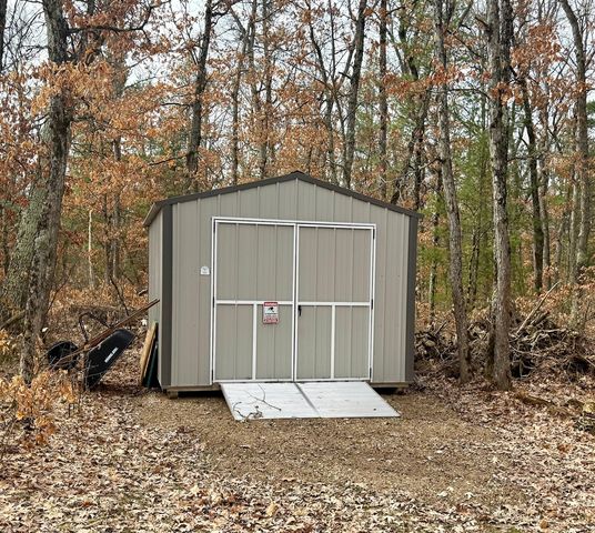 6767 S Grove Street, Baldwin, MI 49304