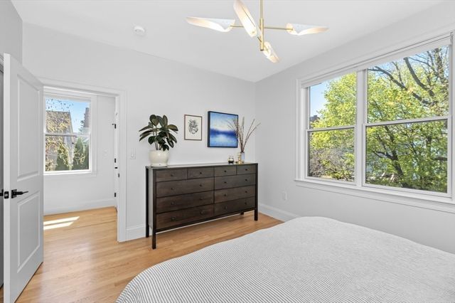 54 Jackson St 2, Cambridge, MA 02140