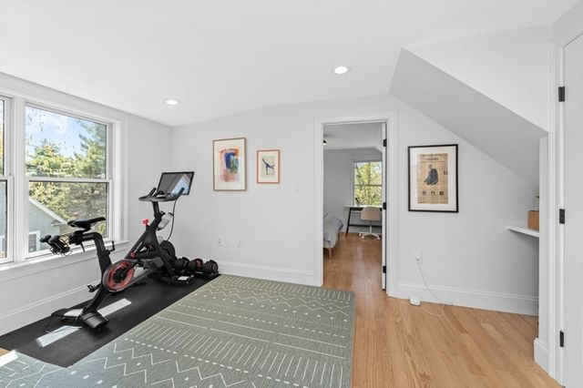 54 Jackson St 2, Cambridge, MA 02140