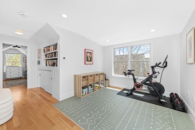 54 Jackson St 2, Cambridge, MA 02140