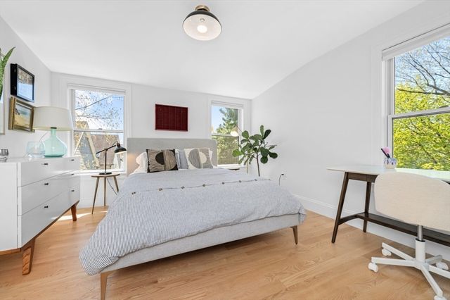 54 Jackson St 2, Cambridge, MA 02140