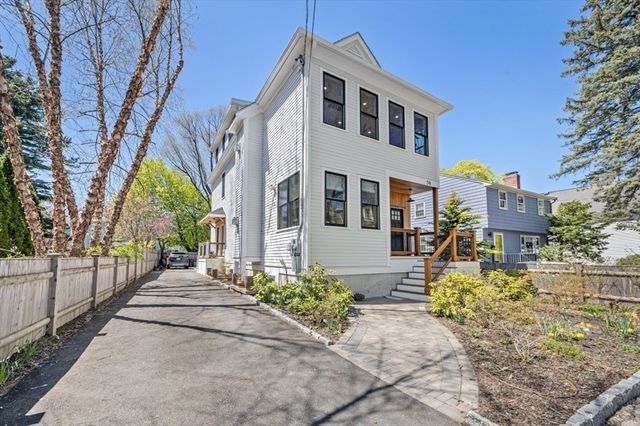 54 Jackson St 2, Cambridge, MA 02140