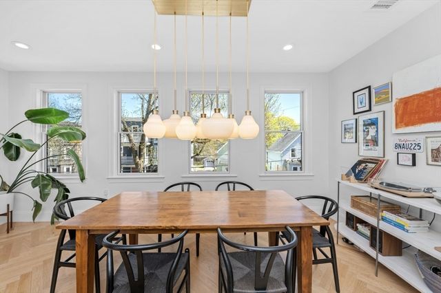 54 Jackson St 2, Cambridge, MA 02140