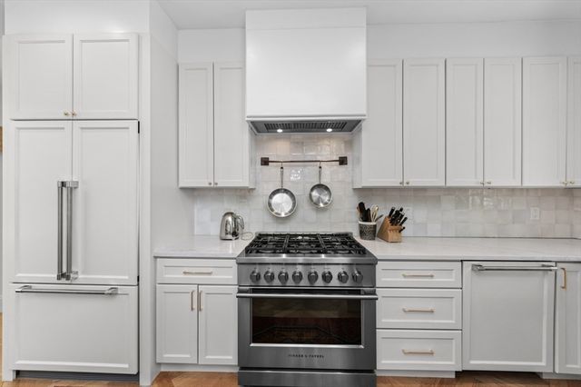 54 Jackson St 2, Cambridge, MA 02140