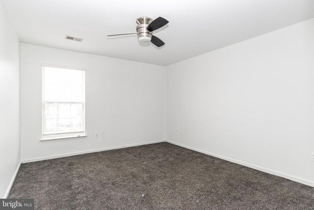 6 MINTWOOD DR, Fredericksburg, VA 22405