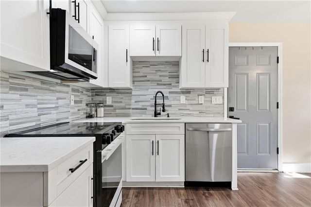 4069 Manor Hill Place, Buford, GA 30519