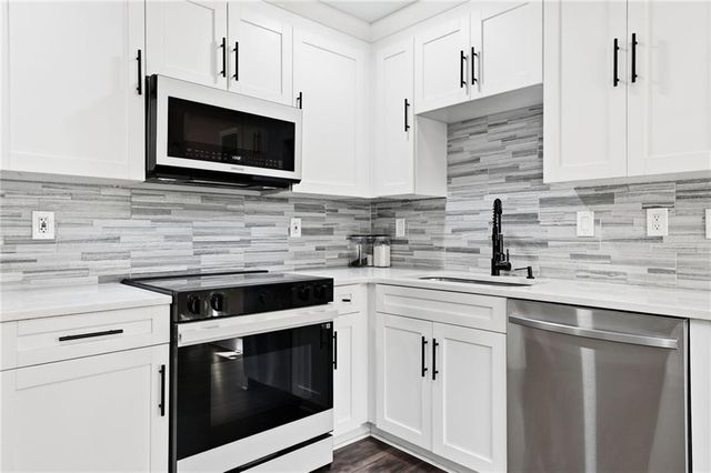 4069 Manor Hill Place, Buford, GA 30519