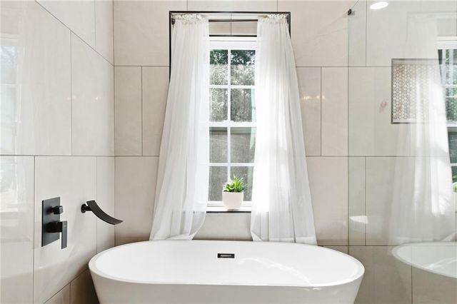 4069 Manor Hill Place, Buford, GA 30519