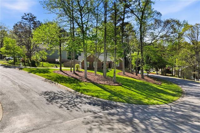 4069 Manor Hill Place, Buford, GA 30519