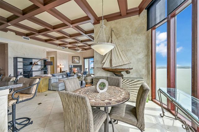 4821 Nasa Parkway 18W, Seabrook, TX 77586