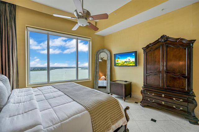 4821 Nasa Parkway 18W, Seabrook, TX 77586