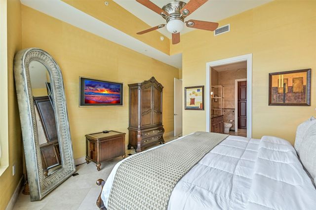 4821 Nasa Parkway 18W, Seabrook, TX 77586