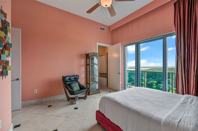 4821 Nasa Parkway 18W, Seabrook, TX 77586