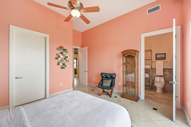 4821 Nasa Parkway 18W, Seabrook, TX 77586