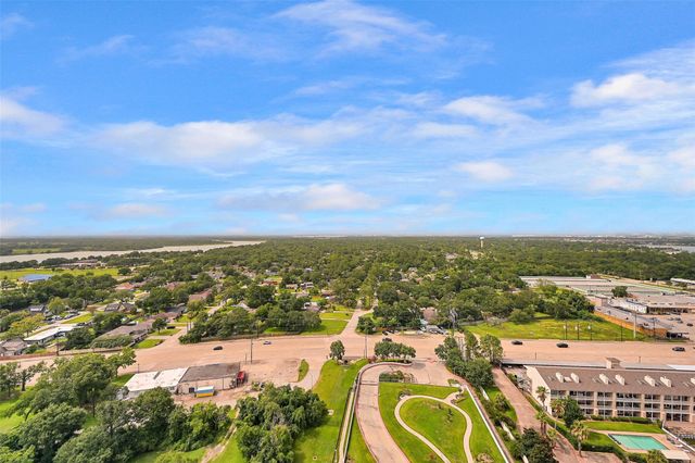 4821 Nasa Parkway 18W, Seabrook, TX 77586