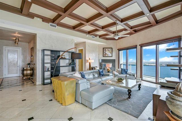 4821 Nasa Parkway 18W, Seabrook, TX 77586