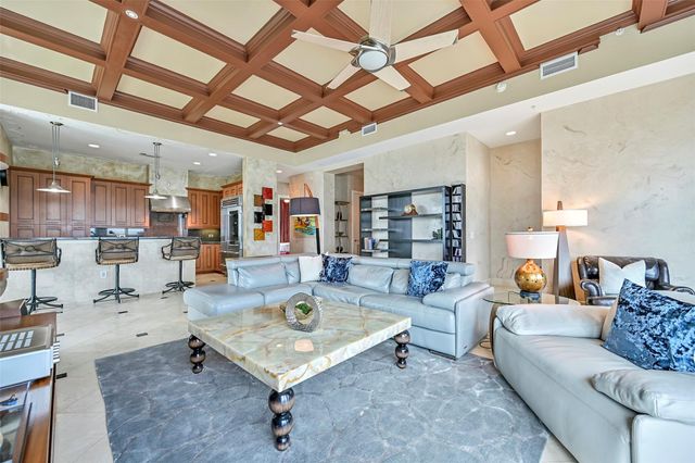 4821 Nasa Parkway 18W, Seabrook, TX 77586