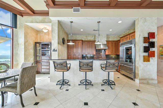 4821 Nasa Parkway 18W, Seabrook, TX 77586