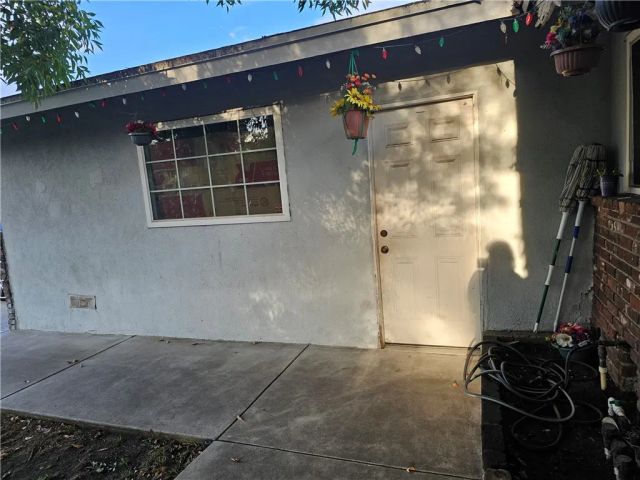 842 E Yale Street, Ontario, CA 91764