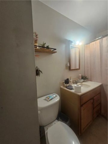 842 E Yale Street, Ontario, CA 91764