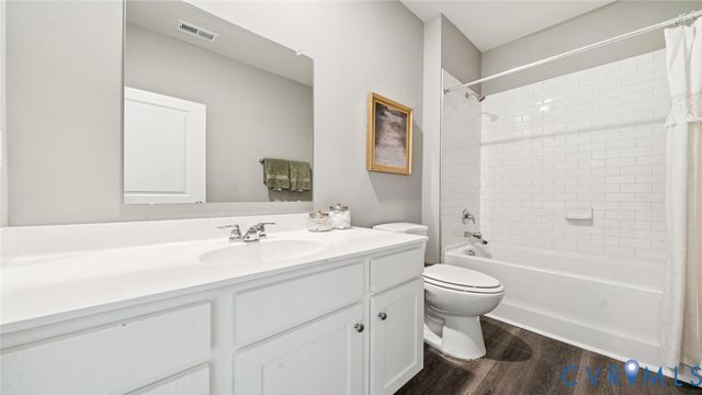 3808 Crow's Nest Ct, Hopewell, VA 23860