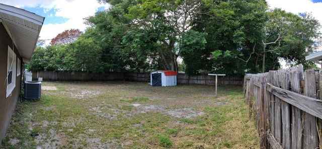 902 N THACKER AVENUE, Kissimmee, FL 34741