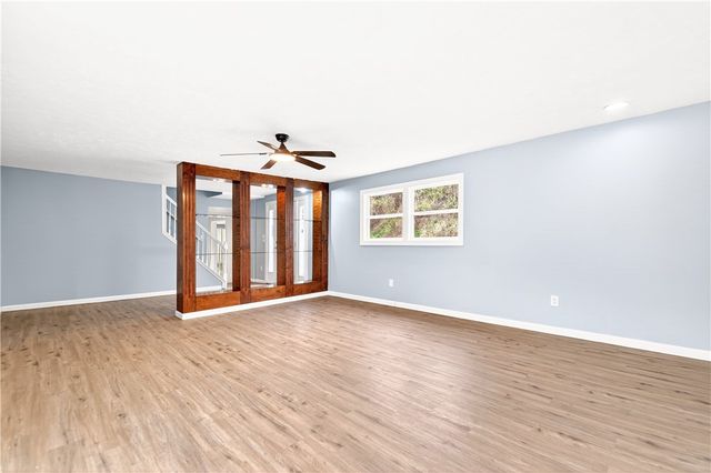 93 Old 51 Rd, Perryopolis, PA 15473