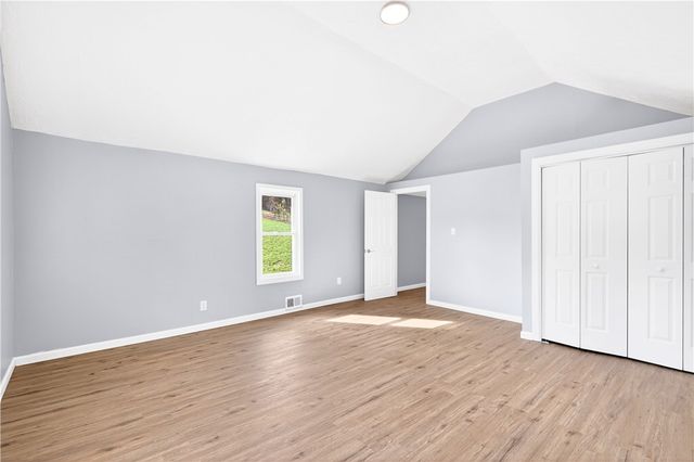 93 Old 51 Rd, Perryopolis, PA 15473