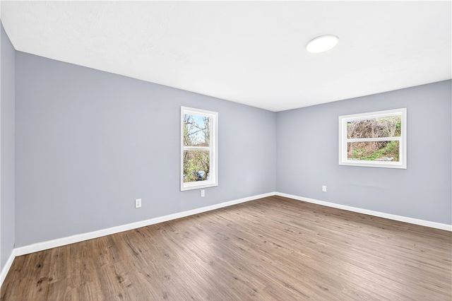 93 Old 51 Rd, Perryopolis, PA 15473