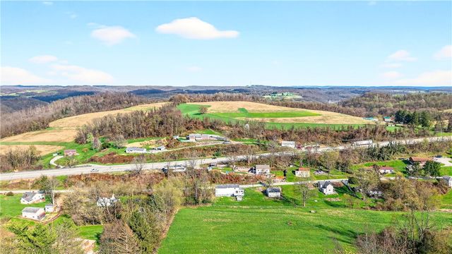 93 Old 51 Rd, Perryopolis, PA 15473