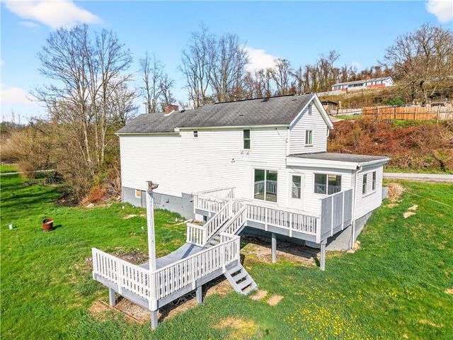 93 Old 51 Rd, Perryopolis, PA 15473