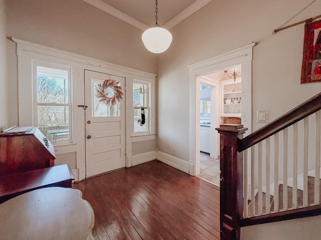 1529 W 4th Avenue, Corsicana, TX 75110